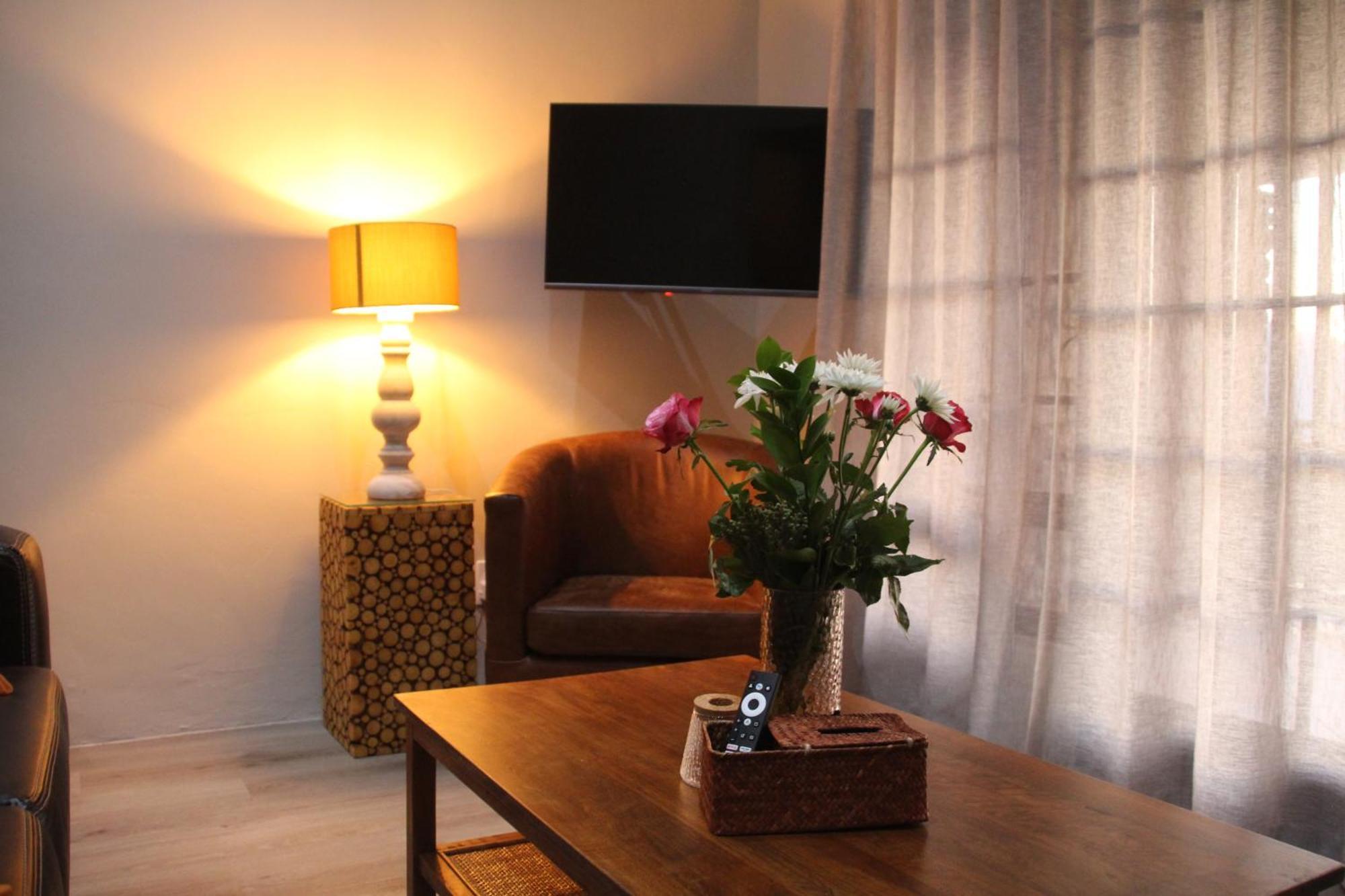 Montmartre Chalets & Venue 弗朗斯胡克 外观 照片